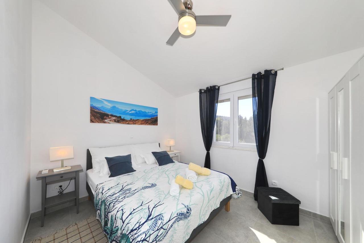 Apartment Gaby Božava Екстериор снимка